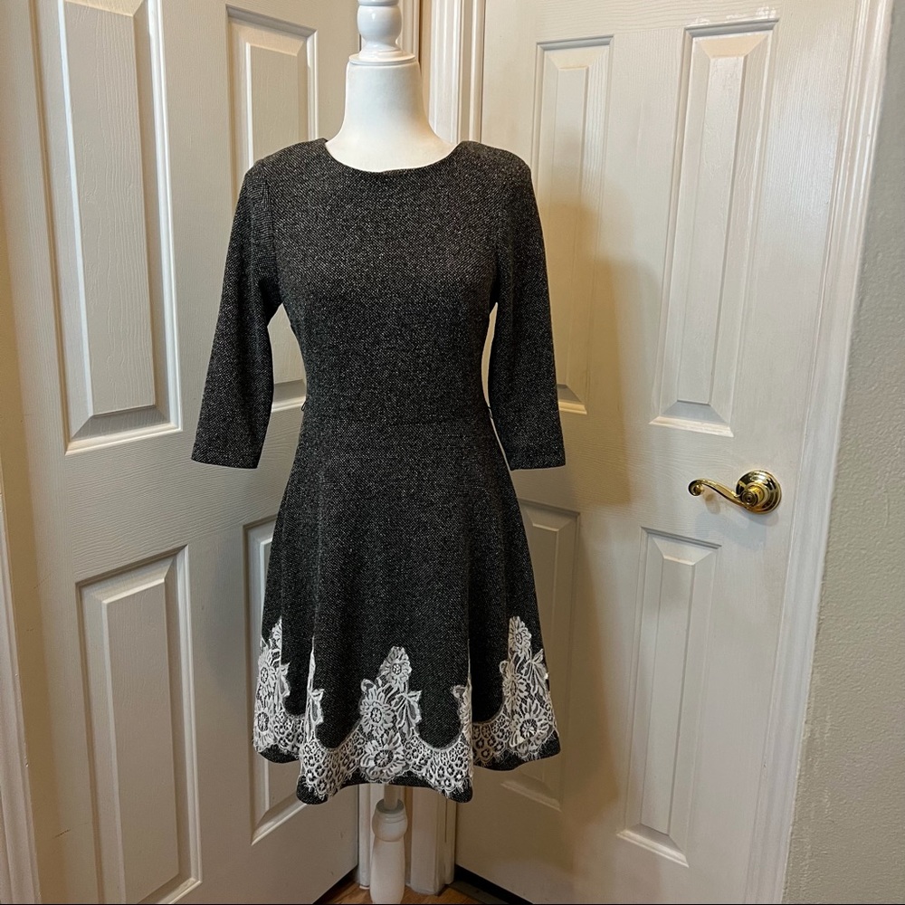Beige by ECI Womens Fit & Flare Gray Dress White Lace 3/4 Sleeves Size 4